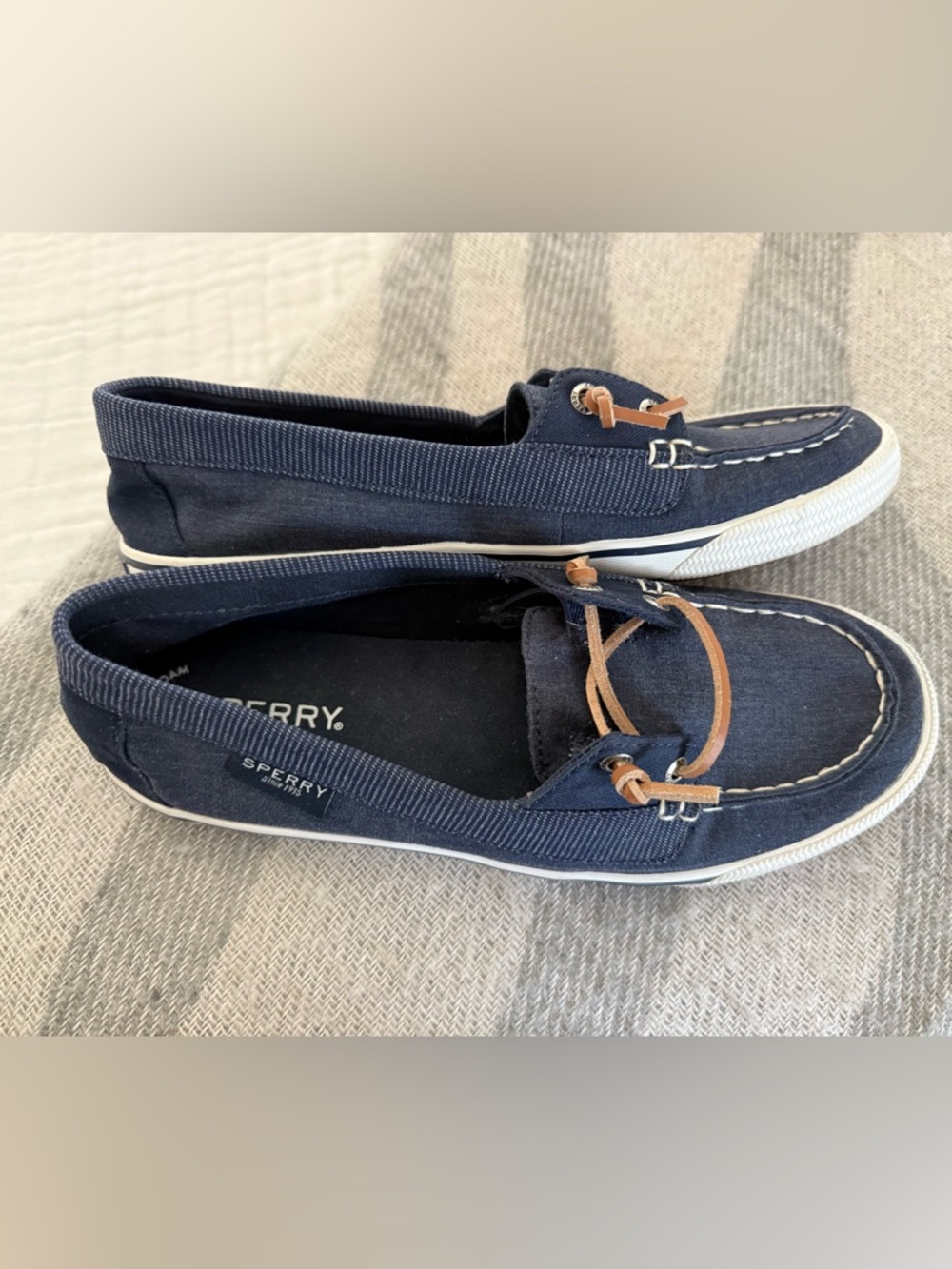 NWOB Sperry Top-Sider Women's Lounge Away Boat Shoes Size 8